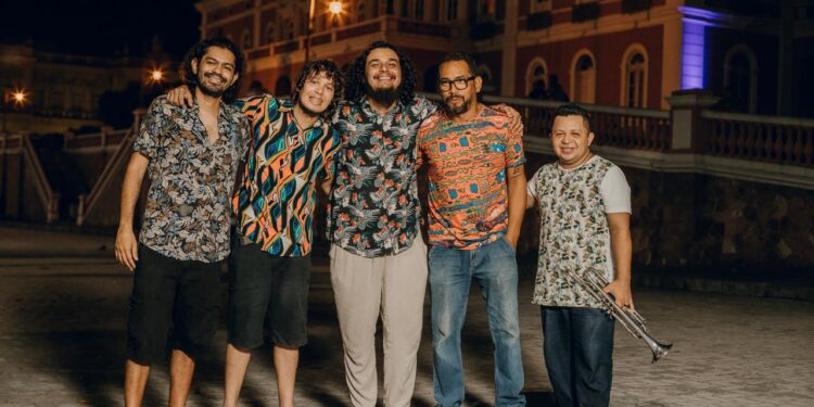 Dia Mundial da Criatividade tem Alaidenegão, Johnny Jack Mesclado e Casa de Caba na rua Barroso