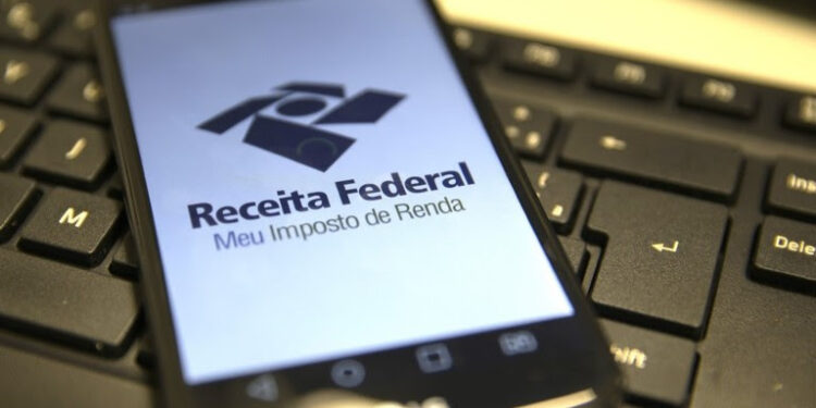 Nova tabela do Imposto de Renda começa a valer em maio. Veja o que muda