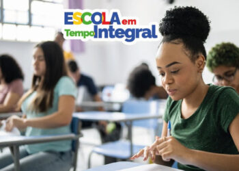 No Amazonas, matrículas em tempo integral saltam de 7,9% em 2022 para 11% em 2024