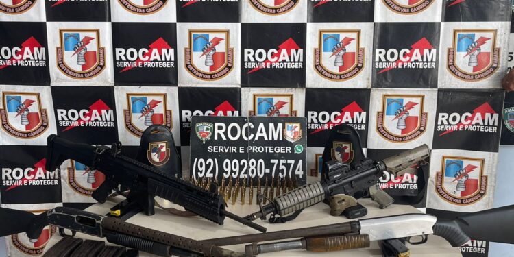 Mulher é presa com arsenal de grosso calibre e farta munição no Amazonas