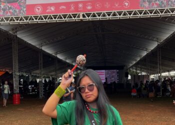 Thaís Desana compartilha vivências do Coletivo Miriã Mahsã na Itinerância da Bienal das Amazônias