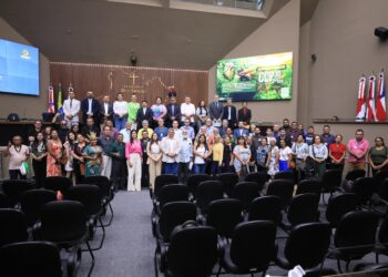 Amazonas apresenta propostas para a COP 30 em audiência pública promovida por Sinésio Campos