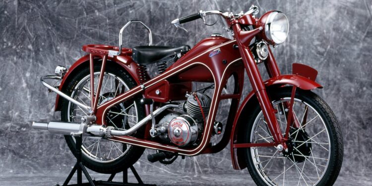 Honda atinge a marca de 500 milhões de unidades na produção global de motocicletas