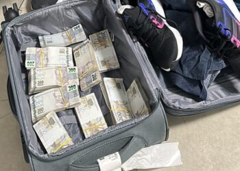 PF prende três empresários do AM e apreende mais de R$ 1,2 milhão no Aeroporto de Brasília