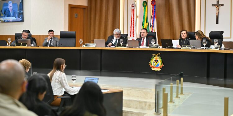 Tribunal de Contas condena presidente da Câmara de Amaturá a devolver R$ 243,1 mil