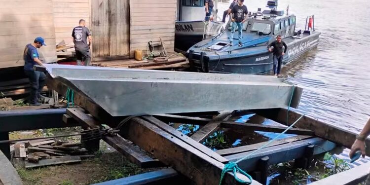 Polícia Civil apreende drogas avaliadas em R$ 24 milhões escondidas em ‘caleta submarina’ no Amazonas