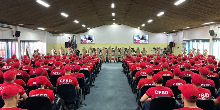 Corpo de Bombeiros inicia Curso de Formação de 210 alunos soldados convocados pelo Governo do Amazonas