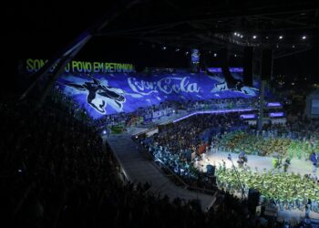 Caprichoso encerra Festival reverenciando a retomada dos povos originários