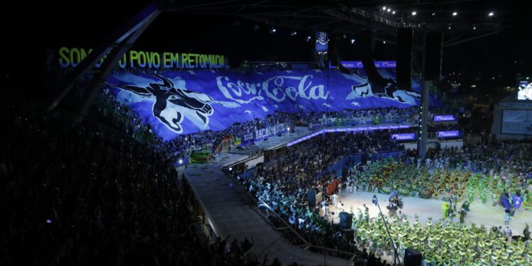 Caprichoso encerra Festival reverenciando a retomada dos povos originários