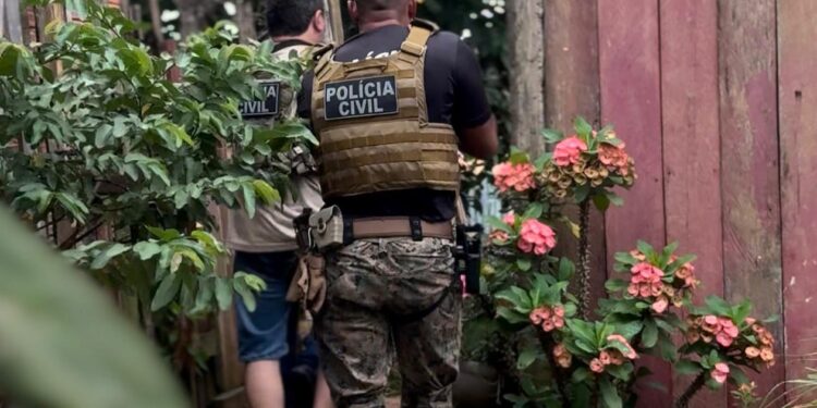 25 pessoas ligadas ao crime organizado e por financiar pirataria no rio são presas no AM
