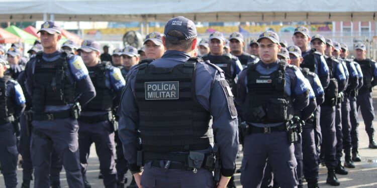 Festival de Parintins 2025: Efetivo da Polícia Militar do Amazonas embarca para reforçar segurança do evento