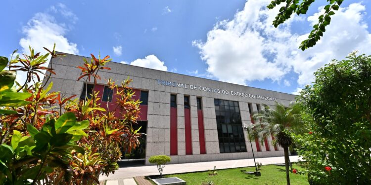TCE-AM terá 98 processos na pauta de julgamento desta quarta-feira (18)