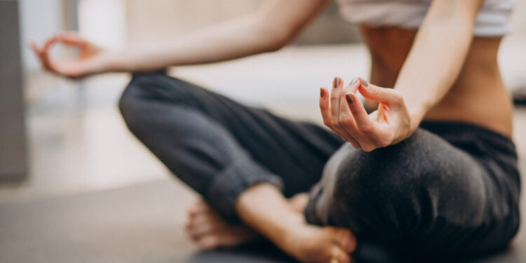 Amazonas Shopping promove Yoga Day, com foco no bem-estar dos clientes