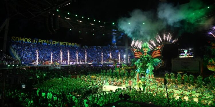 Festival de Parintins reforça internacionalização do Amazonas como destino turístico