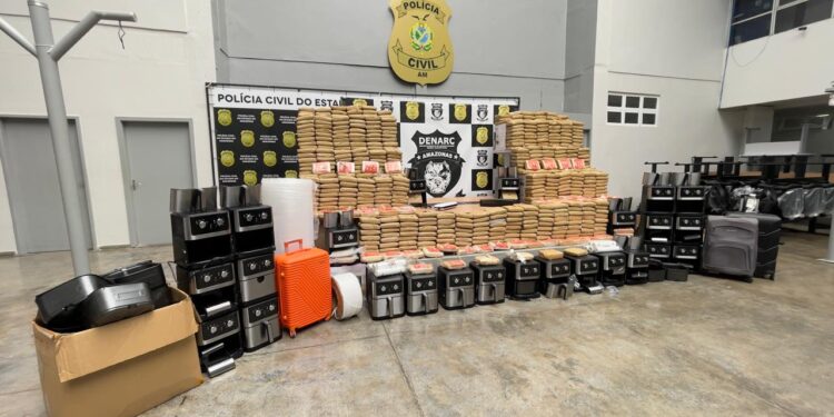 Polícia apreende drogas avaliadas em R$ 12 milhões em Manaus