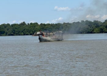 Órgãos federais destroem equipamentos utilizados no garimpo ilegal em Jutaí (AM)