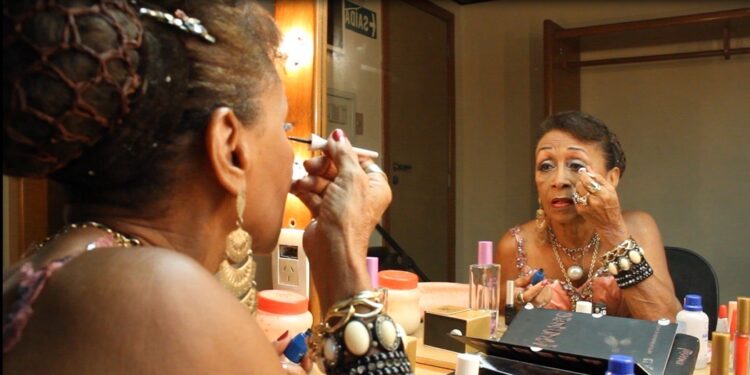 Documentário que homenageia cantora amazonense Celestina Maria é lançado nesta quinta-feira no Mercado de Origem da Amazônia