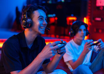 77% dos gamers brasileiros gastam até R$250 por mês com jogos digitais