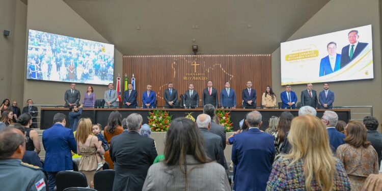 Corregedor do TCE-AM prestigia homenagem ao ministro Mauro Campbell na Aleam