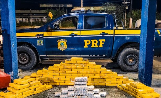 PRF apreende 130 kg de drogas na rodovia BR-319 em Manaus