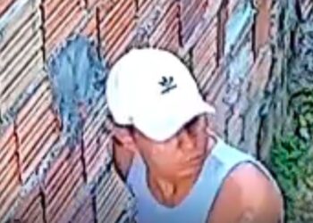 PC-AM divulga imagem de homem procurado por tentativa de estupro contra adolescente em beco no bairro Gilberto Mestrinho