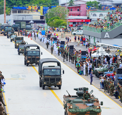 Com blindados, CMA reúne 2,5 mil militares do Exército no desfile da Independência em Manaus