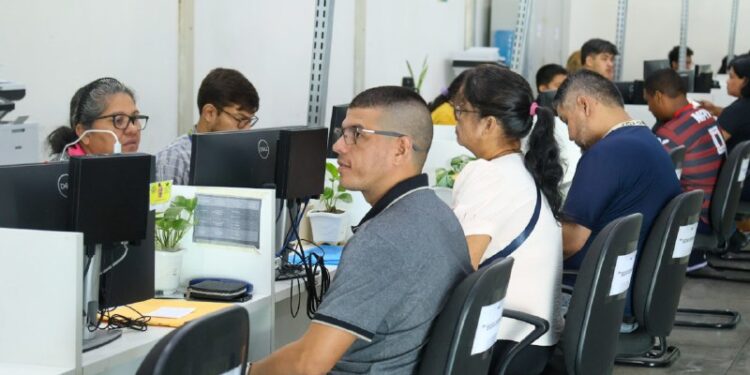 Sine Amazonas divulga 382 vagas de emprego para esta quarta-feira