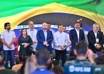 Presidente do TCE-AM prestigia abertura da II Feira de Negócios e Inovação da Afeam
