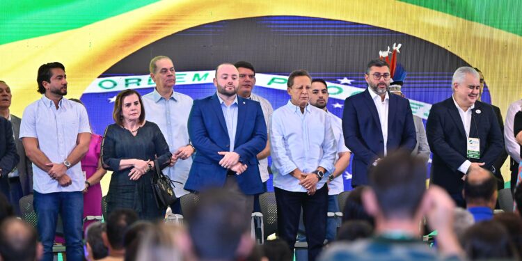 Presidente do TCE-AM prestigia abertura da II Feira de Negócios e Inovação da Afeam