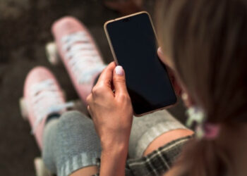 Governo lança diagnóstico sobre violência sexual online contra crianças e adolescentes no Brasil