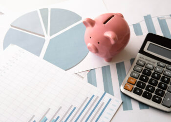 Serasa e Me Poupe oferecem cursos gratuitos de educação financeira