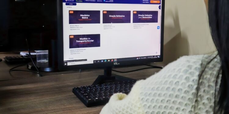 Detran-AM: Eptran oferece 400 vagas para cursos na modalidade EaD