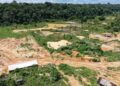 Ipaam identifica garimpo ilegal em Maués, interdita área e aplica multa superior a R$ 3,5 milhões