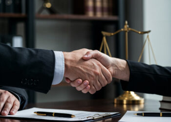 Golpe do Falso Advogado: Como se Proteger e Denunciar?