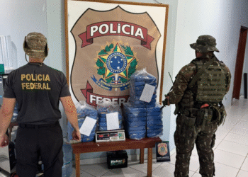 PF e Exército prendem colombiano e apreendem drogas em acampamento no Amazonas