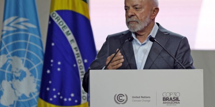 Emergência climática é uma crise da desigualdade, diz Lula na COP30
