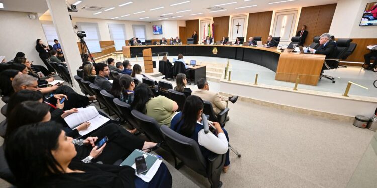 TCE-AM reprova contas da Câmara de Pauini e determina que presidente devolva R$ 30,4 mil aos cofres públicos