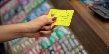 No Amazonas, modernização do vale-alimentação alcança 256,7 mil trabalhadores e 1,6 mil empresas