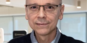 Hackeando as profissões do futuro: Estácio lança oito graduações inovadoras com IA