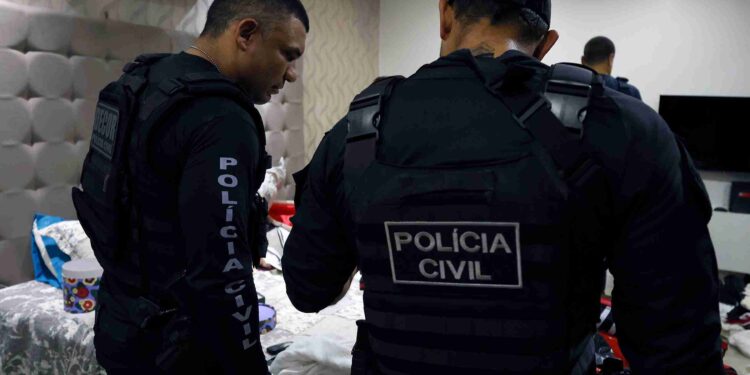Polícia do Pará e do AM apreendem 250 quilos de cocaína e bloqueiam R$ 4,8 milhões de traficantes
