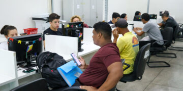 Sine Amazonas divulga 111 vagas de emprego para esta sexta-feira