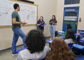 TCE aposta em controle orientador para melhorar a educação básica no AM