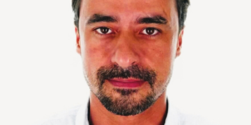 Fevereiro Roxo amplia debate sobre doenças crônicas e os direitos de pessoas com lúpus, fibromialgia e Alzheimer