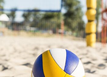 Adeus ao campo de futebol? Brasileiros aderem aos esportes na areia