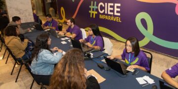 Mais de 14 mil vagas: CIEE completa o seu 62º aniversário, mas quem ganha o presente são os jovens e estudantes com Maratona de Vagas presencial
