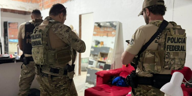 Polícia Federal mira operação contra tráfico de drogas e lavagem de dinheiro no Amazonas