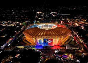 Governador lança Festival de Parintins 2026 e apresenta novo Bumbódromo 