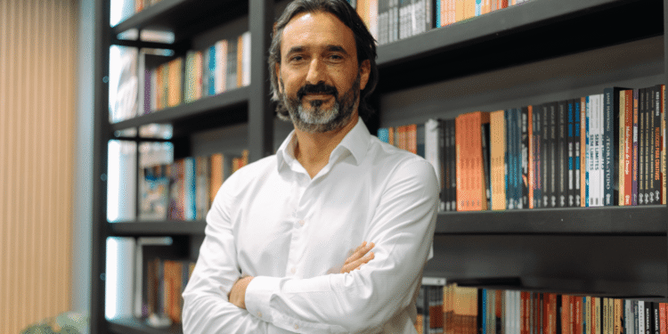 Autor de best-seller vem a Manaus para o Fórum Amazônico de Liderança Corporativa