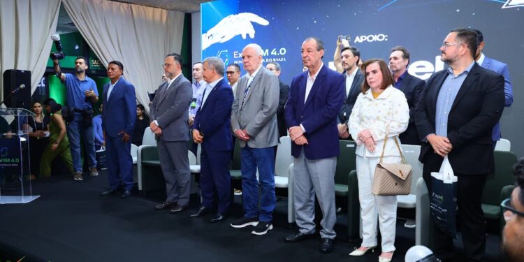 Yara Lins participa do lançamento da ExpoPIM 4.0 em Manaus