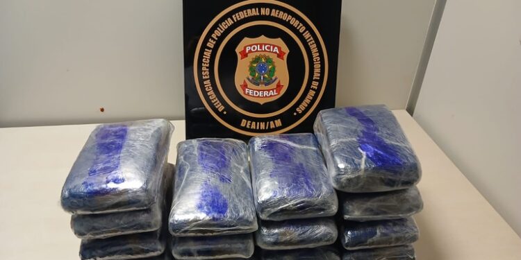 Polícia Federal prende suspeito por tráfico de drogas no Aeroporto de Manaus